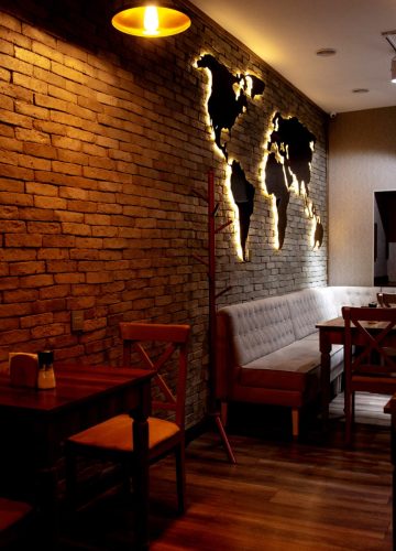 Restaurant Interior 1-min